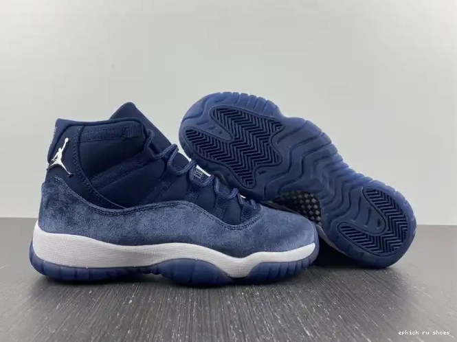 Rep AR0715-441 Velvet Midnight WMNS Navy Jordan 11 Air 0520